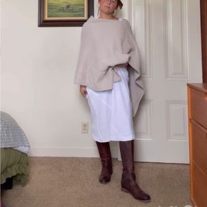 Barefoot dreams poncho